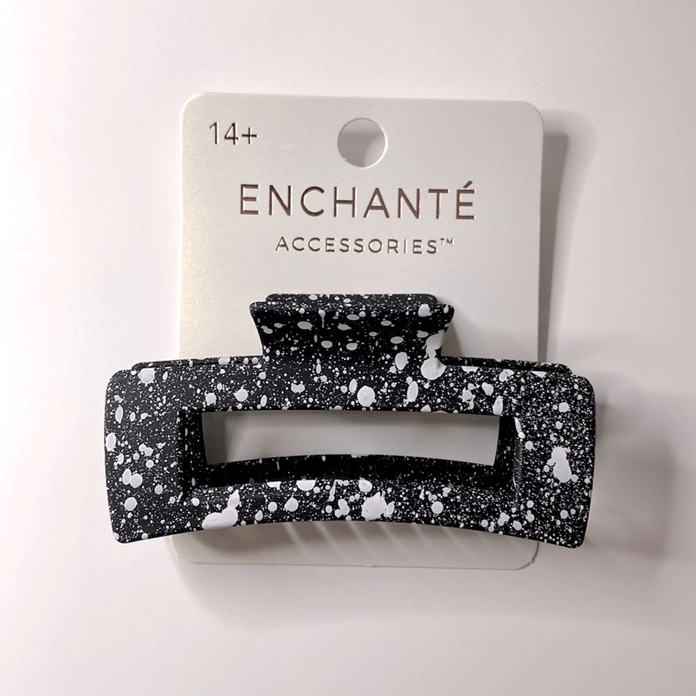4/$20 Enchanté Black & White Speckled Hair Claw Clip